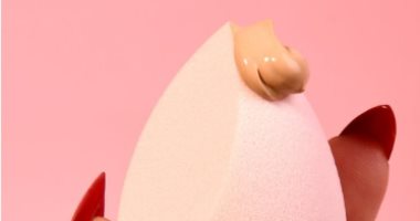 إزاى تدارى دوالى الساقين بالمكياج؟.. 4 حيل احترافية سهل تجربيها