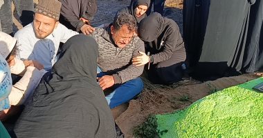 والدة لاعب الكارتيه ضحية الغدر بكفر الشيخ: ابني هادئ ولا يدخل في شجار مع أحد