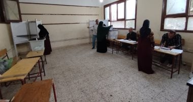 توافد الناخبين على اللجان الانتخابية فى جولة الإعادة لانتخابات مجلس النواب بالمنيا