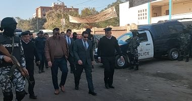 مدير أمن سوهاج يتفقد لجان انتخابات مجلس النواب بالدائرة السابعة.. فيديو وصور