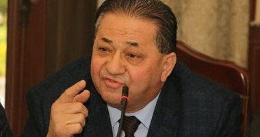 عيد هيكل يتقدم بأوراق ترشحه لمقعد رئاسة حزب الوفد