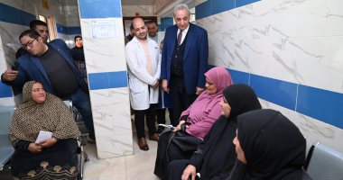 محافظ الغربية يتفقد عيادة أحمد عرابي الشاملة بكفر الزيات لضبط الخدمة