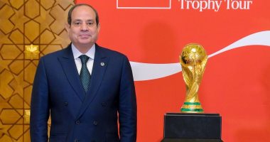 الرئيس السيسى يفتح باب الحلم المصرى لاستضافة المونديال.. ويستقبل وفد فيفا بقصر الاتحادية ضمن المحطة الثانية للجولة الترويجية لكأس العالم.. ويؤكد: نتطلع لاستضافة مصر لكأس العالم مستقبلاً
