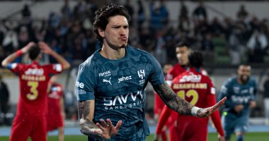 ضمك ضد الهلال.. نونيز يتقدم للزعيم في الشوط الأول (فيديو)