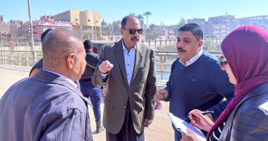 محافظ سوهاج يحيل رئيس مركز شباب بلصفورة ورئيس القرية للتحقيق لسوء حالته