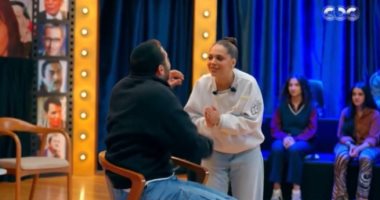 اتنين في ورطة.. مشهد ارتجالي يجمع متسابق ورحمة أحمد في كاستنج.. فيديو