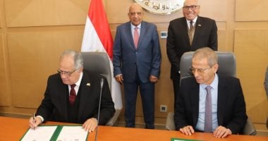 توقيع بروتوكول تعاون لتأسيس شركة متخصصة لأنظمة الطاقة الشمسية على أسطح المباني