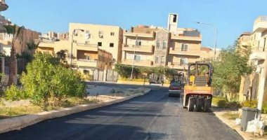 استكمال تنفيذ وتطوير الطرق والمداخل بالفيوم الجديدة والعبور وحدائق العاشر من رمضان