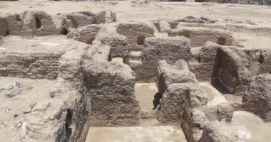 مجمع سكنى متكامل للرهبان.. كشف أثرى جديد بـ"القرية بالدوير" فى سوهاج.. صور