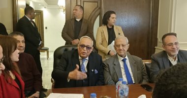 المستشار بهاء أبو شقة ينتهى من تقديم أوراق ترشحه على مقعد رئاسة الوفد