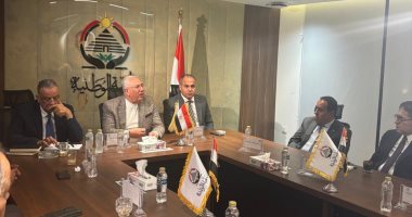 اجتماع الهيئة البرلمانية لحزب الجبهة الوطنية بمجلس الشيوخ لمناقشة خطة العمل