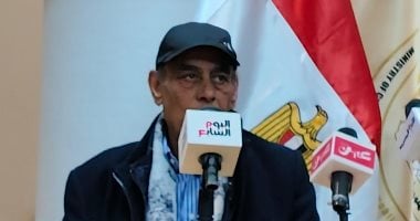 أحمد بدير: تكريم مهرجان المسرح العربى عزيز جدا وأتمنى العودة لخشبته
