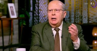 عبد الحليم قنديل: الأمم المتحدة في سبيلها للحل بعد انتهاك القانون الدولي كثيرا