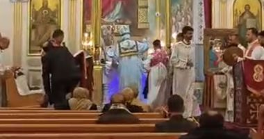 قداس عيد الميلاد المجيد بكاتدرائية الشهيد مارجرجس بالمحلة.. فيديو 