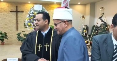 وكيل أوقاف سوهاج فى عيد الميلاد: تهنئة الأقباط تجسيدا لروح المواطنة الصادقة