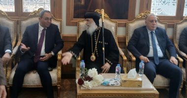 محافظ قنا يقدم التهنئة لأقباط قوص ونقادة فى عيد الميلاد.. فيديو