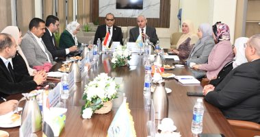 المجلس الأكاديمي لجامعة الإسماعيلية الأهلية يناقش ضوابط العملية التعليمية