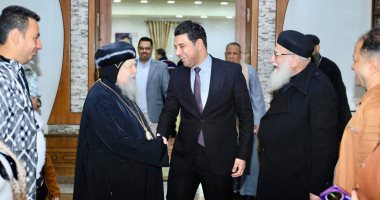 نائب محافظ سوهاج من مطرانية الأرثوذكس: وحدة المصريين طريق التنمية والاستقرار