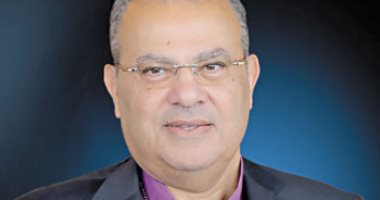 الدكتور القس أندريه زكى رئيس الطائفة الإنجيلية يكتب: من الظلمة إلى النور