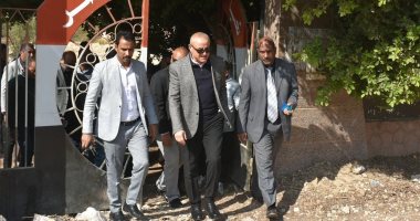 جولة لمحافظ الأقصر بمدرسة الأقصر الفنية بنات بعد إزالة مبنى الورش.. صور