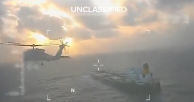 ناقلة روسية وراء وصول 10 طائرات أمريكية لقاعدة عسكرية بريطانية.. ما القصة؟