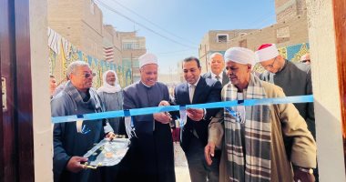 نائب محافظ قنا يفتتح مسجد نجع غلاب فى مركز قوص بعد الانتهاء من تجديده