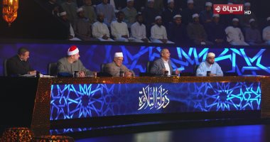 دولة التلاوة.. التحكيم لعمر على: فخورون بيك شاركت رغم مرضك