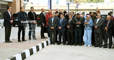 رئيس الوزراء عقب تفقده عدد من المستشفيات بالقاهرة والجيزة: المشروعات الخمسة التى تم زيارتها تتجاوز تكلفتها الاستثمارية الـ 25 مليار جنيه.. مدبولى: الحكومة تسابق الزمن لإدخال أكبر عدد من الصروح الطبية 