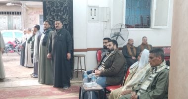 الكل جاى يعزى.. أسرة شاب توفى ساجدا فى صلاة المغرب بقليوب تتلقى عزاءه
