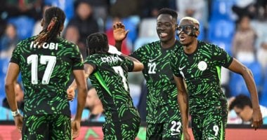 نيجيريا تقصي الجزائر وتضرب موعدًا مع المغرب في نصف نهائي كأس أمم إفريقيا