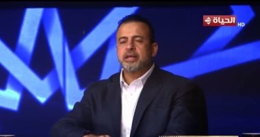 دولة التلاوة.. مصطفى حسنى: علينا طلب النعمة بطريقة ترضى الخالق