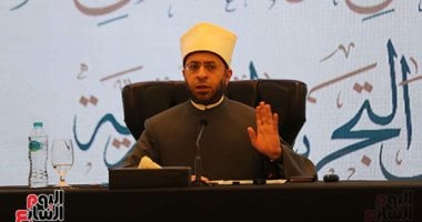 وزير الأوقاف: الكوكب يمر بفترة عصيبة وحساسة