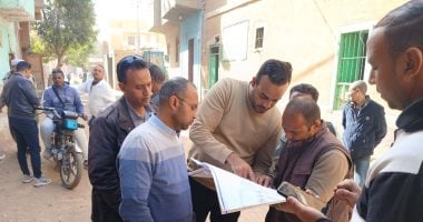 شركة مياه الأقصر توفر متابعات ميدانية لتنفيذ الوصلات المنزلية للصرف.. صور