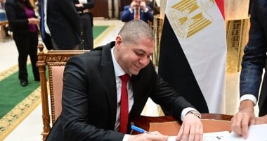 النائب أحمد جبيلى في حوار لــ"اليوم السابع": التسهيلات والحوافز الاستثمارية لها أثر جيد في جذب مزيد من الأموال الأجنبية.. نحتاج لتوطين الصناعة وزيادة الصادرات.. ويؤكد: الرئيس نجح في العبور بمصر داخليا وخارجيا