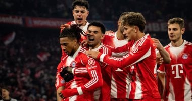 بايرن ميونخ يكتسح فولفسبورج 8-1 ويبتعد بصدارة الدوري الألماني.. فيديو