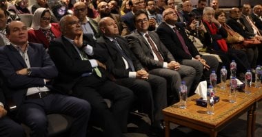 وزير الثقافة يشهد ندوة كتاب "المعادي.. لمحات من تاريخ وتراث الضاحية الخضراء"