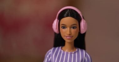 أول دمية باربى مصابة بالتوحد لتمثيل الأطفال ذوى التنوع العصبى