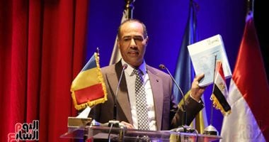 خالد أبو الليل: إصدارات جديدة عن نجيب محفوظ ومحيي الدين اللباد بمعرض الكتاب