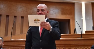 النائب إسماعيل موسى عقب أداء اليمين الدستورية: نركز على خدمة المواطنين