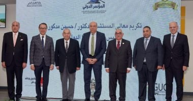 الحفني: الطيران المدني قاطرة رئيسية من قاطرات التنمية الشاملة