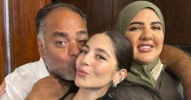 مايان السيد ووالداها