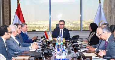 وزير التموين يقرر زيادة الأرباح السنوية للعاملين بشركة السكر لـ 45 شهرا 