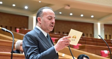 النائب خالد عبد المولي يؤدي اليمين الدستورية في أولى جلسات النواب 2026
