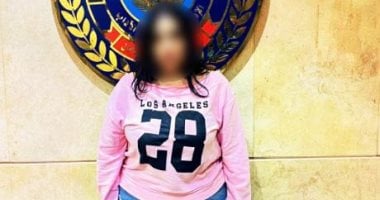 ضبط صانعة محتوى نشرت فيديوهات خادشة للحياء بهدف تحقيق أرباح مالية