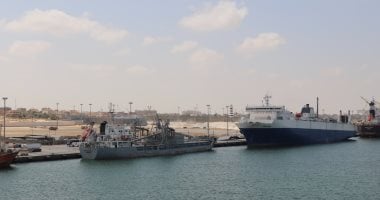 غلق ميناء العريش البحرى بسبب سوء الأحوال الجوية