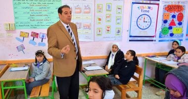 مدير تعليم جنوب سيناء يتفقد لجان الامتحانات بطور سيناء