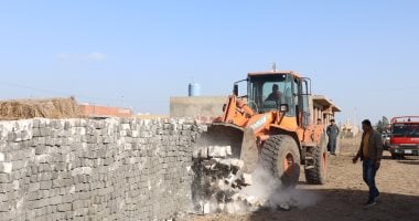 تنفيذ 11 قرار إزالة بمساحة 10 قراريط بمركز الرياض ضمن الموجة 28 بكفر الشيخ