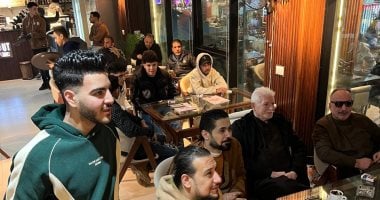 شاهد التجمعات الأسرية والشبايبة فى الدقهلية بالمقاهى لمتابعة مباراة مصر والسنغال