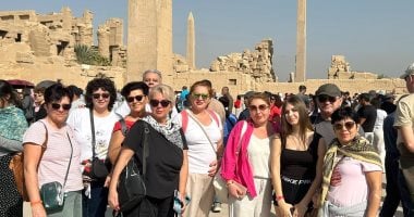 معابد الكرنك تسجل زيارات سياحية وإقبال مميز للأسر والعائلات 