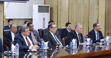 محافظ كفر الشيخ يستقبل أعضاء مجلسى النواب والشيوخ .. صور